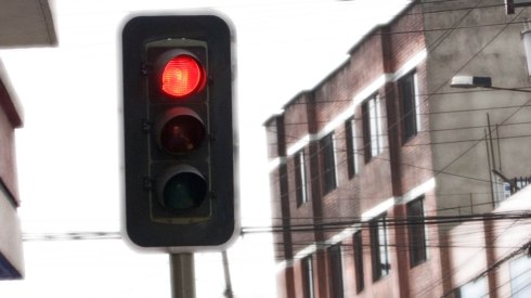 no se puede vivir del amor